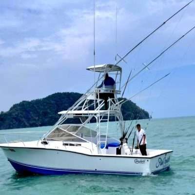 fish-whistle-32ft-fishing-charter-herradura