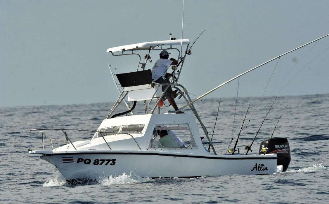 28ft Charter Mako